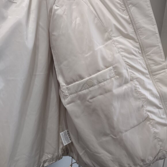 Nike puffer jacket - winter coat - primaloft - cream color - size L - NWT - Picture 10 of 12